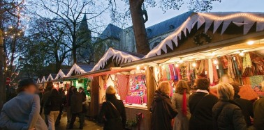 Make the most of Christmas shopping in Paris